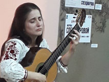 THE TRADITIONAL ENTRANCE AT THE SPENDIARYAN’S HOUSE