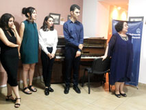 The interactive concert-discussion